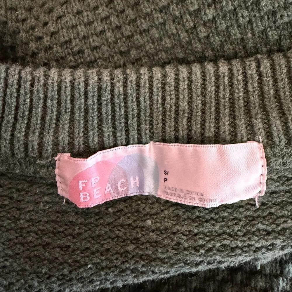 FP Beach Evergreen Hailee Cotton Sweater Size Small 23113 - Picture 6 of 9